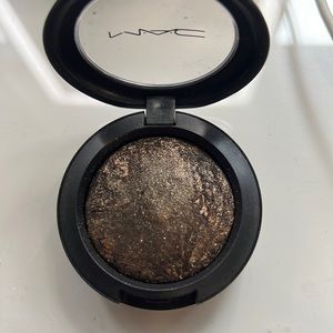 MAC mineralize eyeshadow